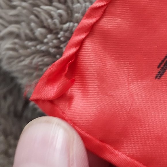 Philadelphia souvenir scarf by Glentex - Picture 6 of 9